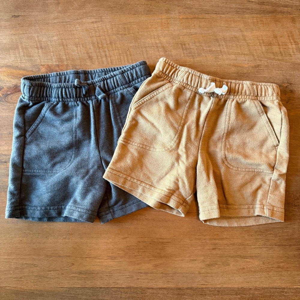 ⚡️3/$20 Two Pairs of Shorts - 2T toddler boy pull on set